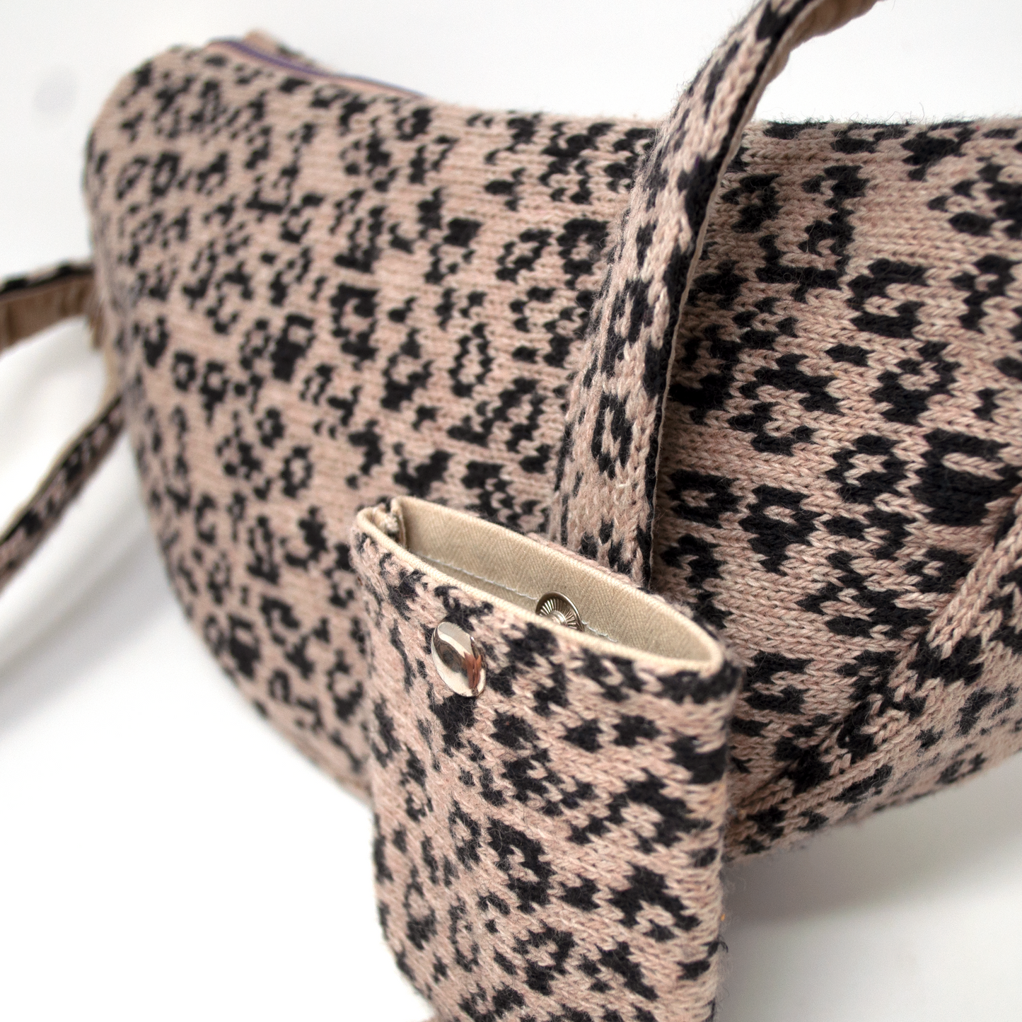 Black & Tan - SS23 Collection - Cross Body Bag