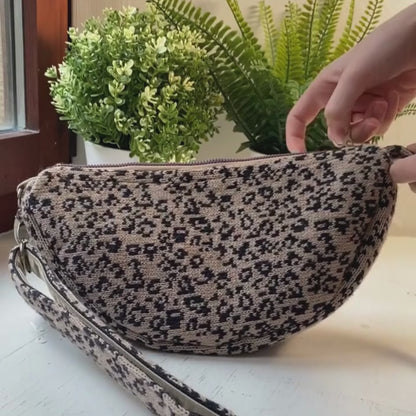 Black & Tan - SS23 Collection - Cross Body Bag